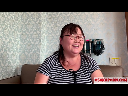 ❤️ Fet japansk mamma visar sina enorma bröst och njuter av en sexleksak. En 51-årig asiatisk mamma berättar om sin sexuella erfarenhet. Yukiko 1 OSAKAPORN fet milf ❤️ Super sex at porn sv.risegame.top ❤